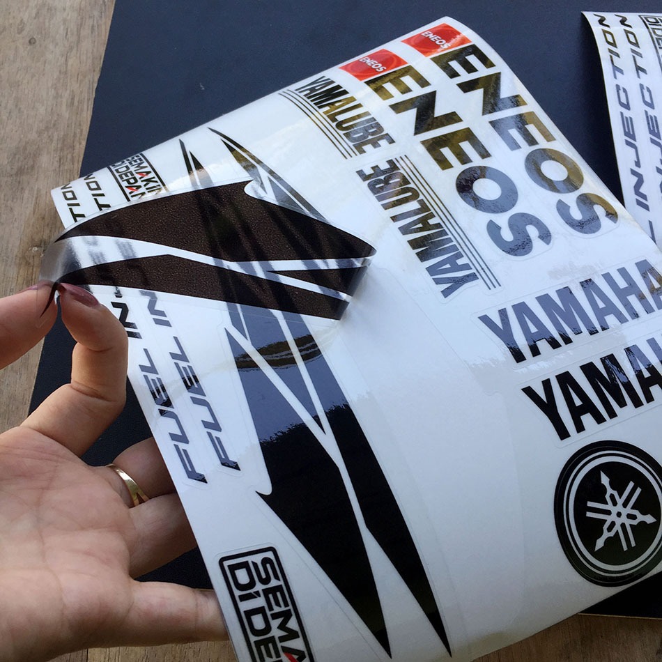 Bộ logo YAMAHA nền trong suốt. Decal cao cấp, chống nước, không bay màu. Không dán lên nền đen
