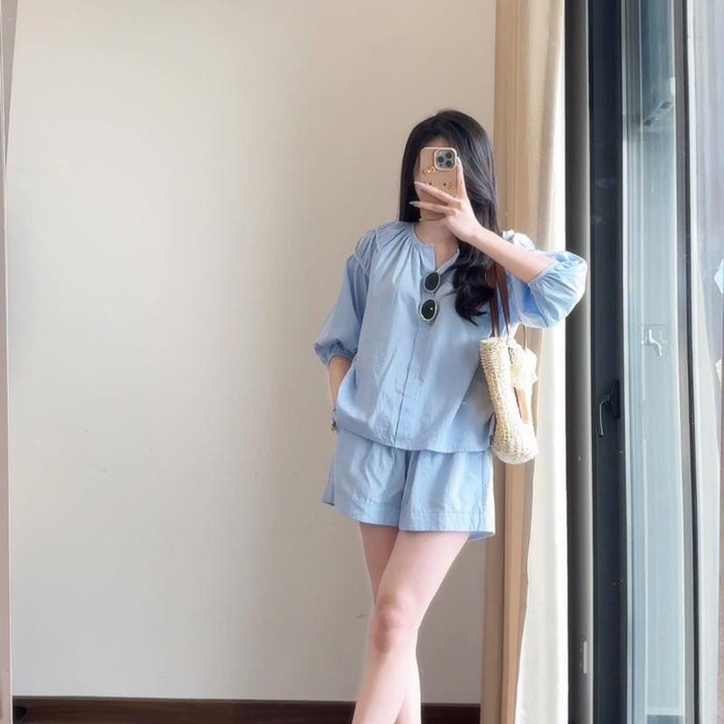 Bộ Sơ Mi Đũi Nữ Màu Vàng Cổ Trụ, Quần Short, Sét Tay Lỡ Cổ Tàu V Nhún Eo Xinh Xắn Dạo Phố, Du Lịch