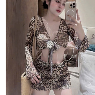 Áo Nữ Họa Tiết Da beo Cổ V thiết kế Buộc Dây Trước Ngực Tạo điểm nhấn Mix Chân A ngắn Ôm Sát Tôn Dáng