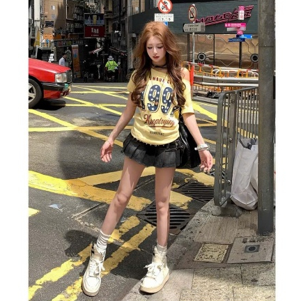 [GENZSHOP] ÁO THUN NỮ LỆCH VAI IN 1997 TRENDING 2025 CÓ SIZE <68KG
