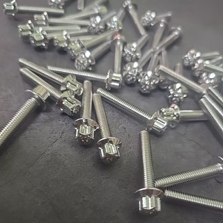 DIAMOND - ỐC TRỤ 6li D3 SALAYA 2025 (dài từ 10 -110mm) INOX 304 - SIÊU SÁNG BAO SỬ DỤNG TRỌN ĐỜI