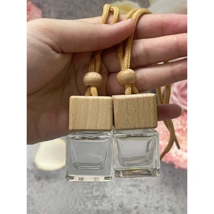 LỌ TINH DẦU TREO 10ML (TRỤ VUÔNG)