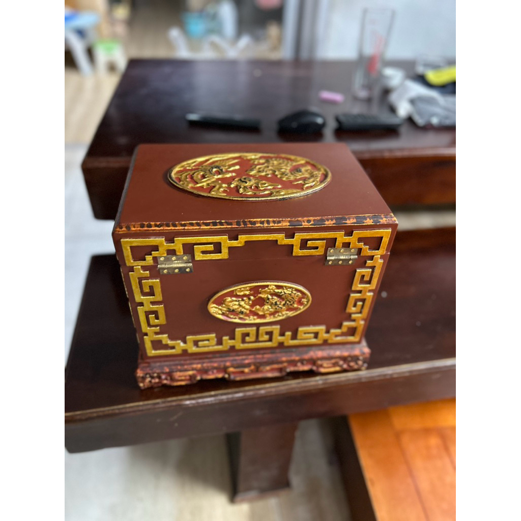 Tráp để đồ hầu đồng
