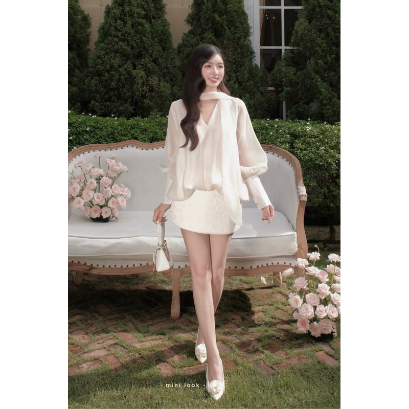 H.E.E - Đầm tay dài voan mịn Clarté Dress phối liền váy tafta thiết kế sang chảnh, tôn dáng