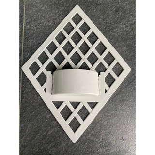 thoi treo tường chất liệu nhựa- kt:27*34cm- dùng để cắm các loại hoa lá treo tường