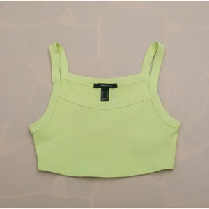 FOREVER21 ÁO CROPTOP XANH CHUỐI (240416118)