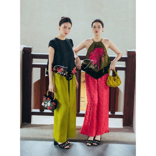 Sét áo lụa cộc tay vạt nhọn thêu hoa + quần xuông lụa (có tách sét)