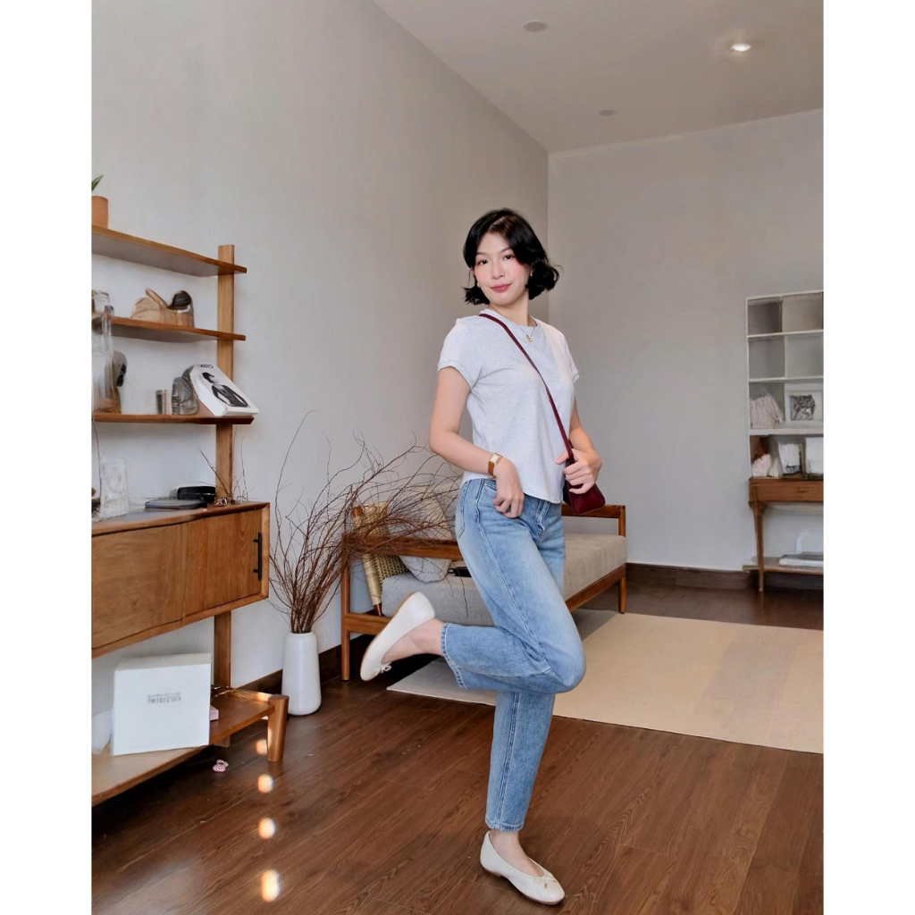 TheBlueTshirt - Quần jeans baggy lưng cao ống suông dáng thụng cho nữ - Balloon Jeans - Women
