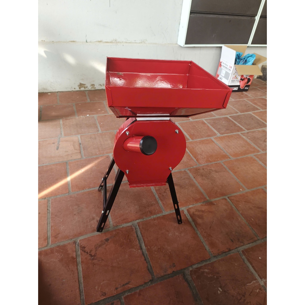 Bộ máy nghiền ngô mịn ngô ,gạo ,sắn khô ,máy nghiền vỡ 3-4 mảnh trong gia đình kèm có mô tơ  mini tiện lợi bh 6 tháng