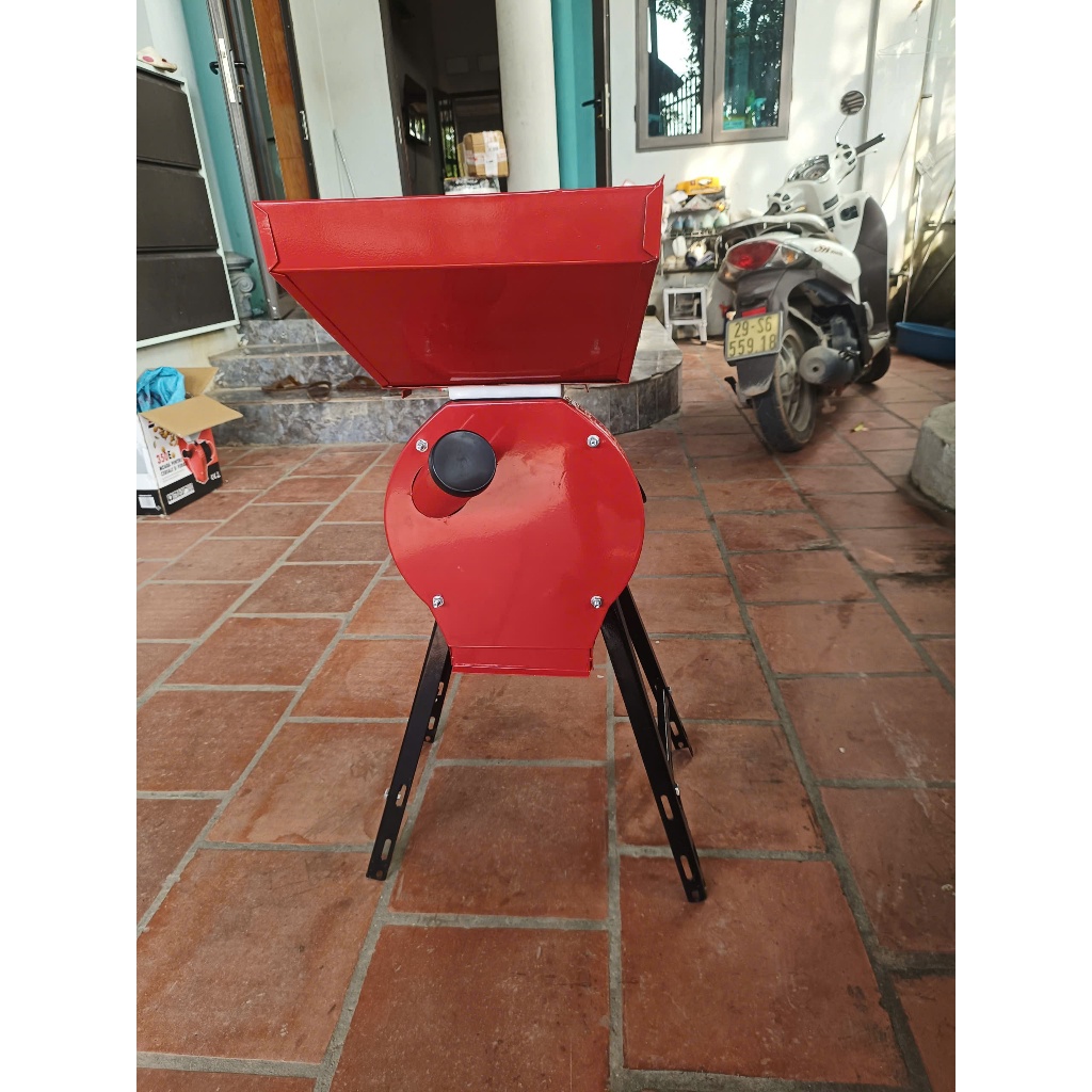 Bộ máy nghiền ngô mịn ngô ,gạo ,sắn khô ,máy nghiền vỡ 3-4 mảnh trong gia đình kèm có mô tơ  mini tiện lợi bh 6 tháng