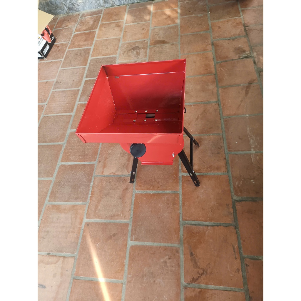 Bộ máy nghiền ngô mịn ngô ,gạo ,sắn khô ,máy nghiền vỡ 3-4 mảnh trong gia đình kèm có mô tơ  mini tiện lợi bh 6 tháng