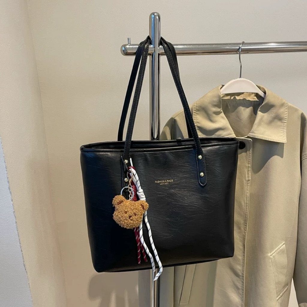 Túi xách công sở tote tặng kèm charm gấu size 30 vừa laptop, A4 đi làm đi chơi siêu xinh