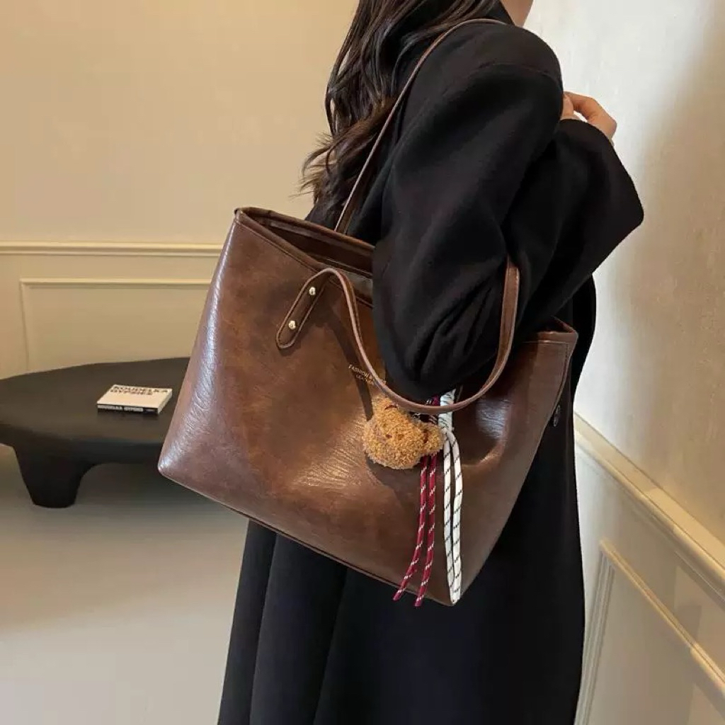 Túi xách công sở tote tặng kèm charm gấu size 30 vừa laptop, A4 đi làm đi chơi siêu xinh