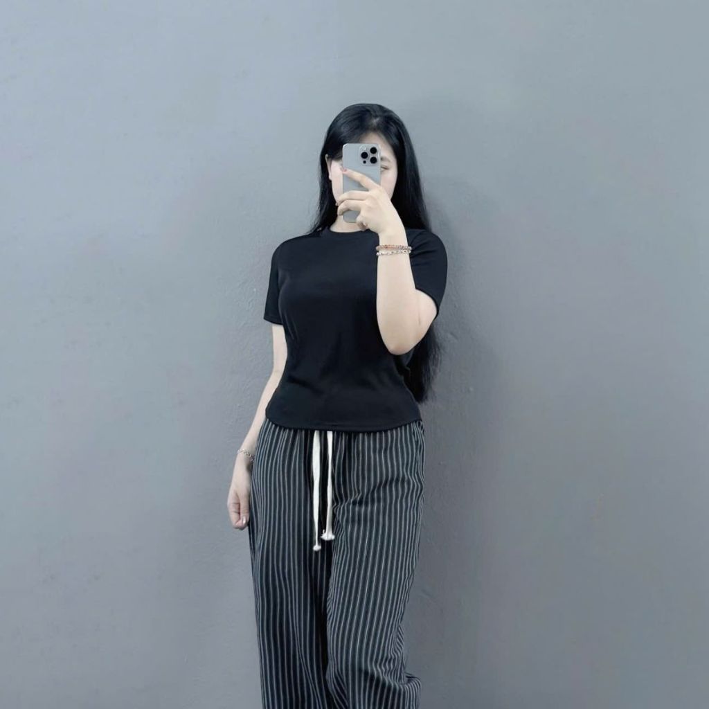 Áo Thun Trơn Nữ Bigsize Vải Gân Tăm Cao Cấp Trơn Mịn Có Độ Co Giãn Thoải Mái G244