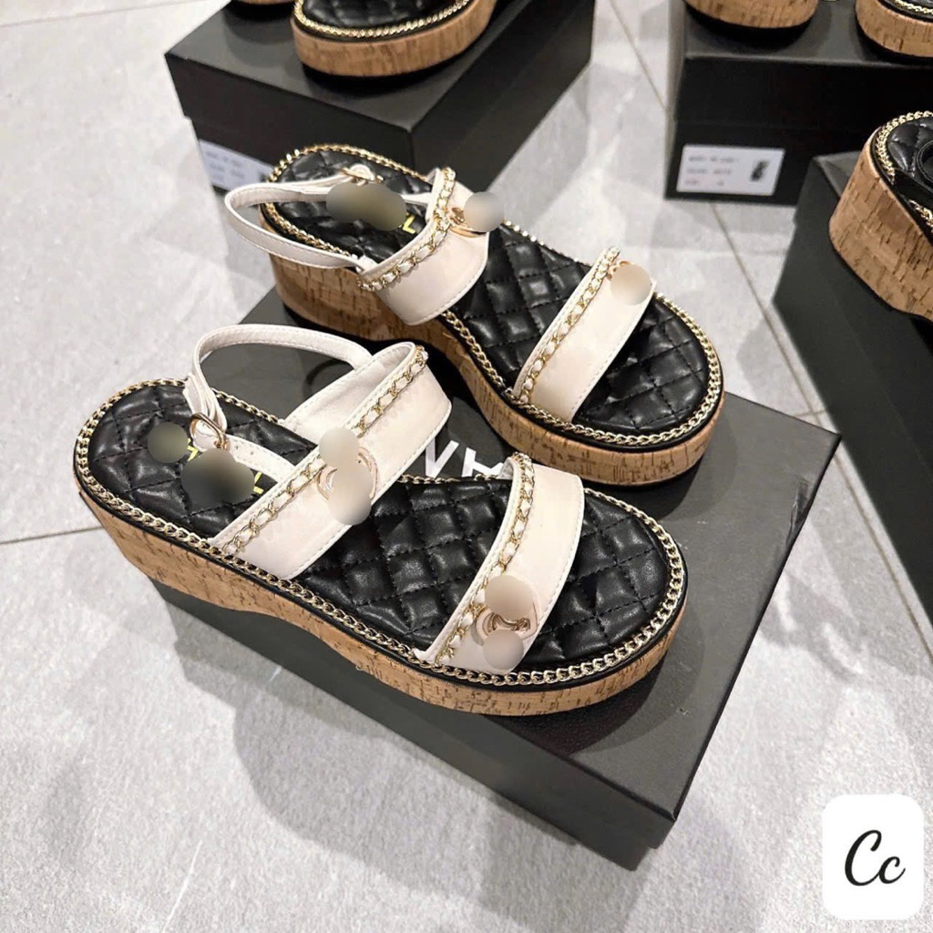 Sandal quai xích Qccc