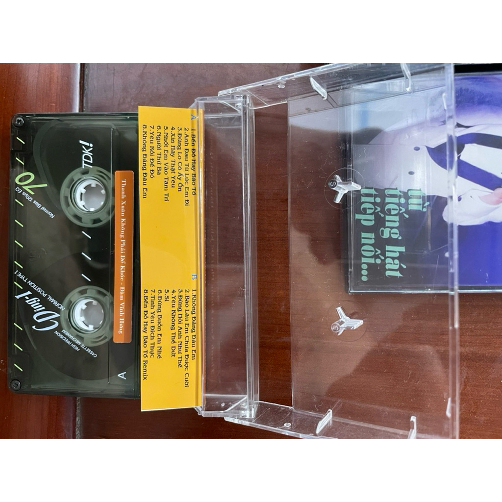 Băng Cassette Dam Vinh Hung - Thanh Xuân Không Để Khóc