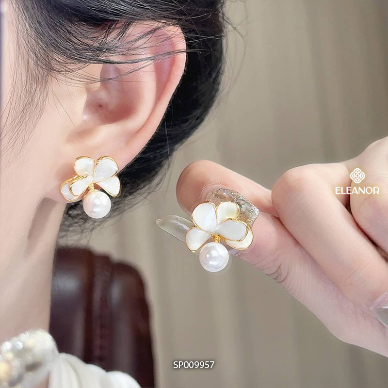 Bông tai nữ chuôi bạc 925 Eleanor Accessories hình bông hoa phụ kiện trang sức khuyên tai 9957