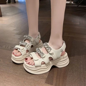 Giày Sandal Đế Độn 6cm Đính Đá Đi Học Đi Chơi Phong Cách Hàn Quốc