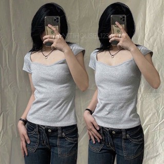 Áo Thun Cổ Tròn Tshirt Nữ Úp Ngực Cổ Vuông V Chất Vải Thun WAT008