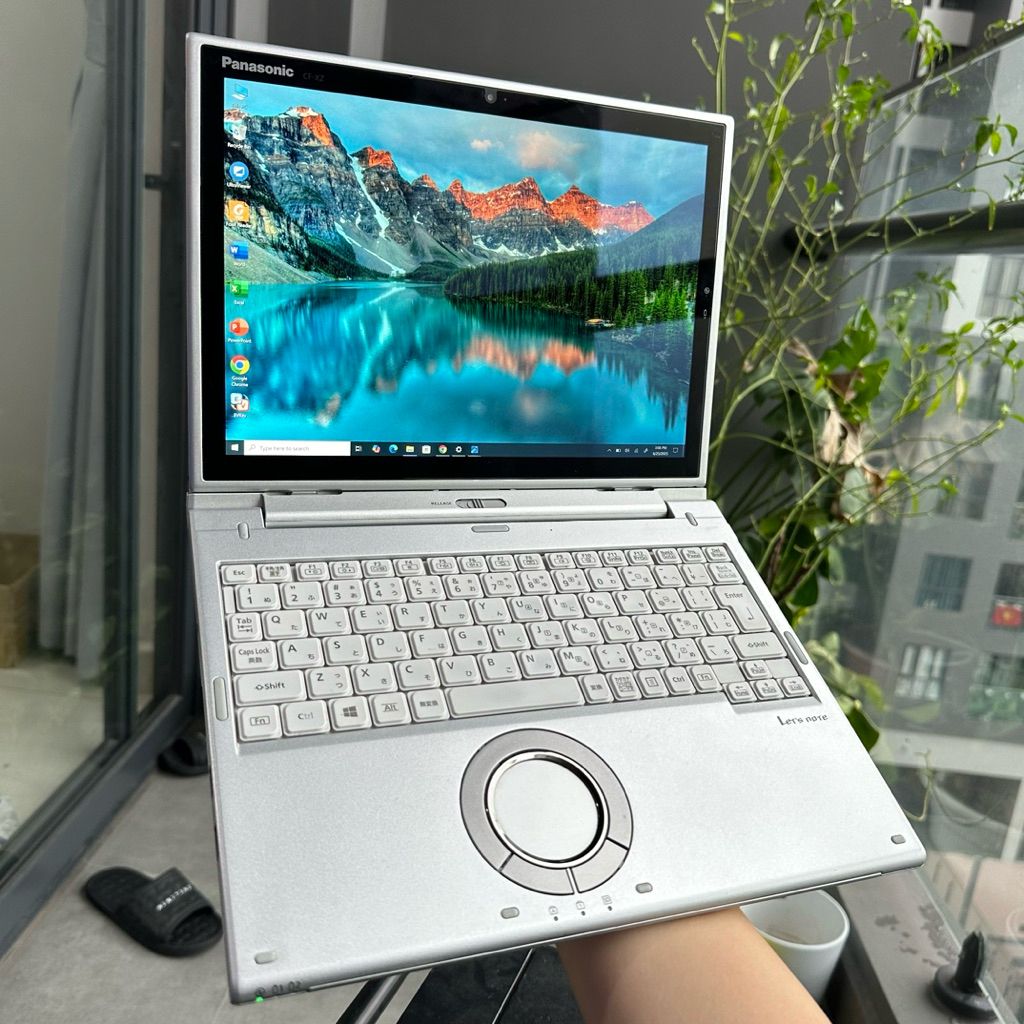 💻 Laptop 2in1 Panasonic Let's Note CF-XZ6 ngang Surface Pro5