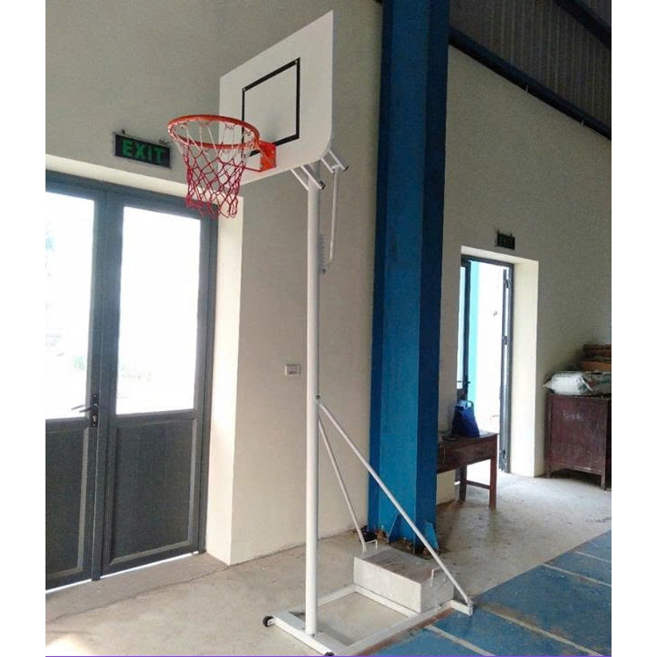 Trụ bóng rổ học sinh Thăng Long