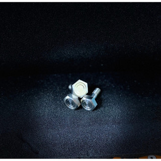 ốc chân chống nghiên inox 304 cho các dong xe máy