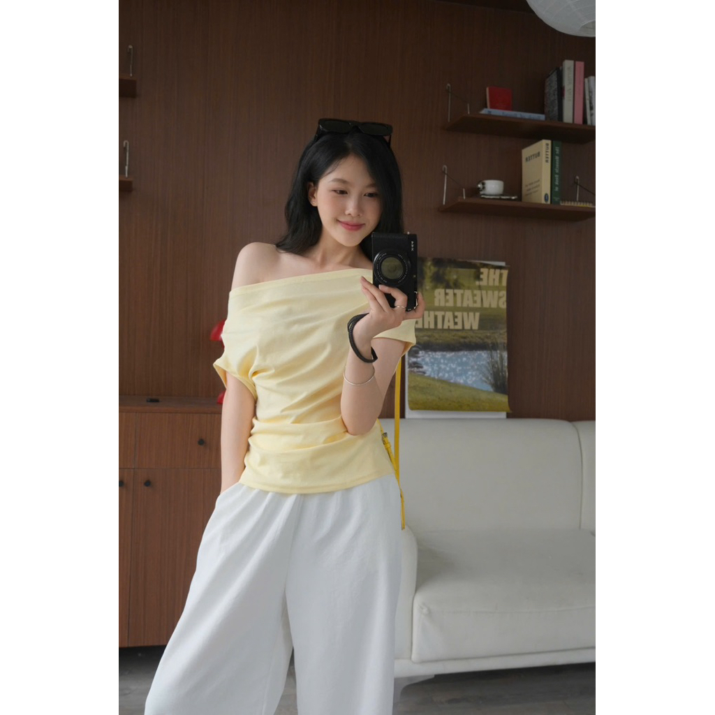 Áo thun trơn cổ thuyền trễ vai dáng ôm Áo Kiểu Nữ the.sweaterweather TSW