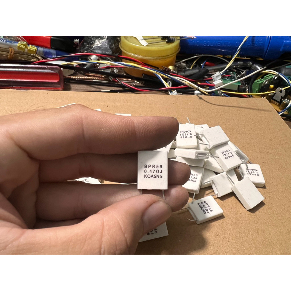 [ TPHCM ] Điện Trở Sứ 5W 0.47R “Chính Hãng KOA