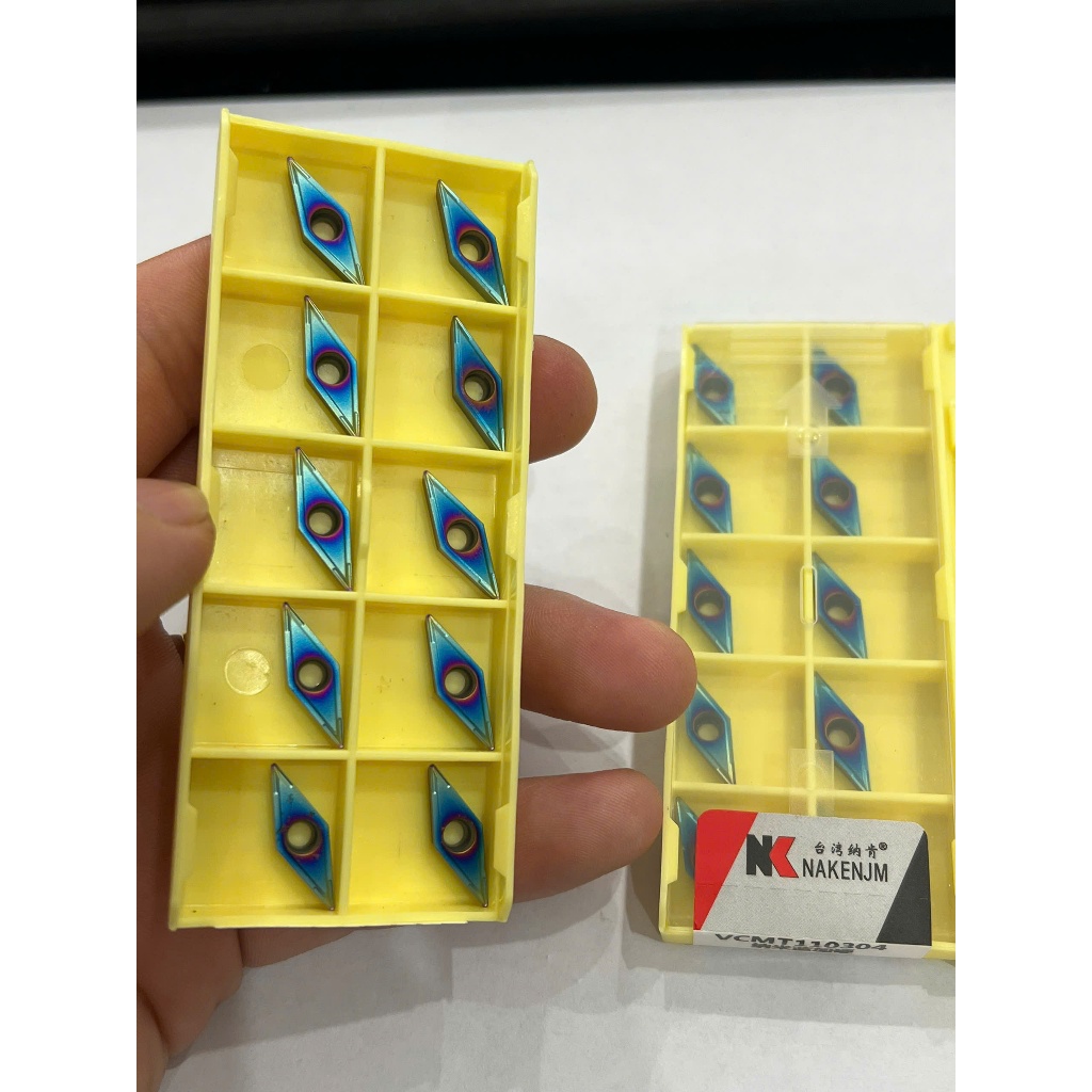 Chip V11 chuyên tiện thép cứng thép sau nhiệt inox ngon Taiwan