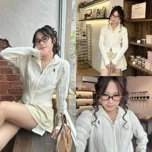 Áo khoác len Croptop thêu ngựa vặn thừng hàng quảng châu