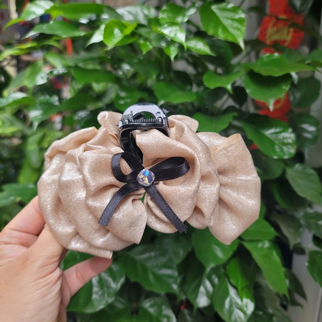 Nơ vàng nhũ cao cấp