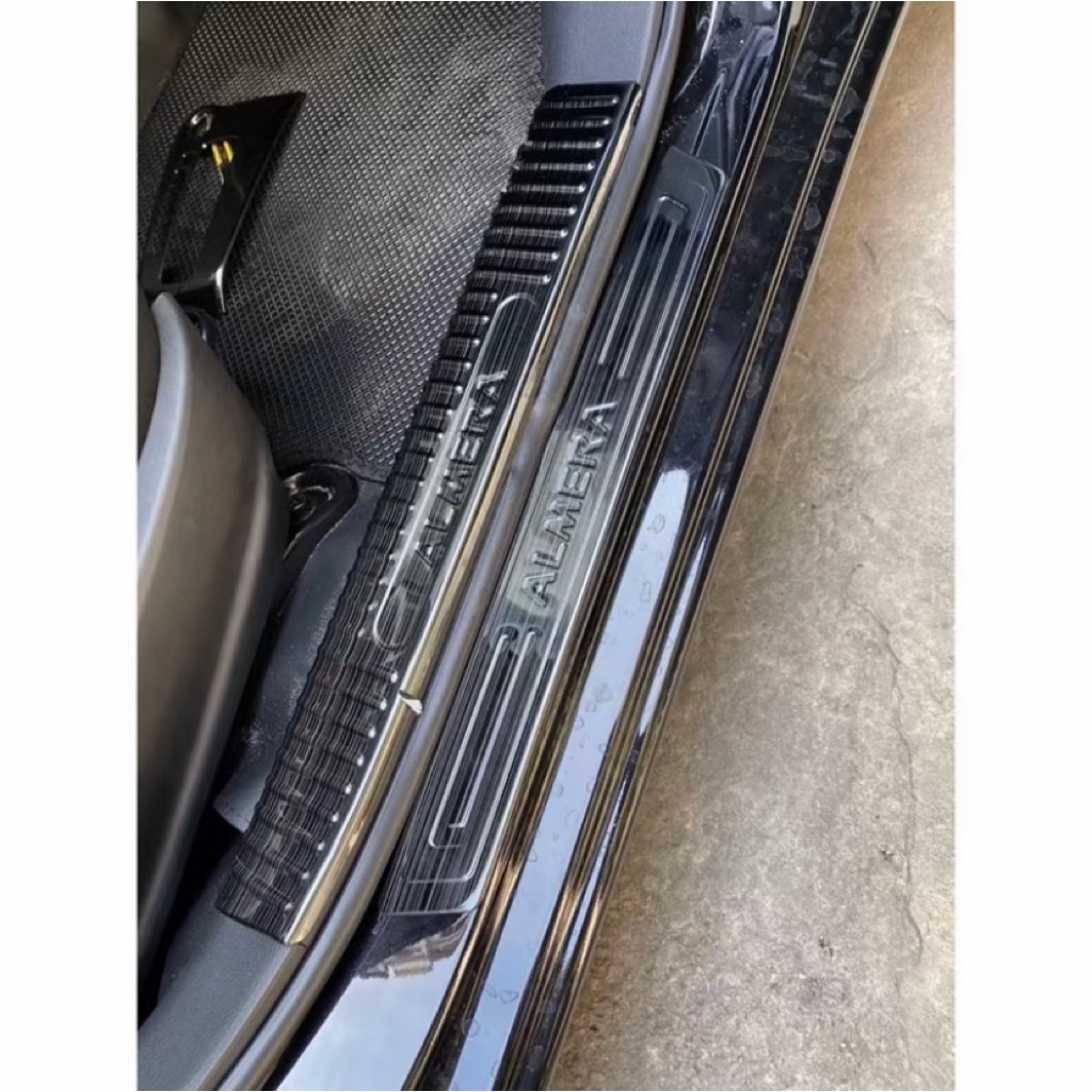 Ốp bậc cửa, nẹp bước chân xe Nissan Almera 2020-2025 vân Titan hàng cao cấp