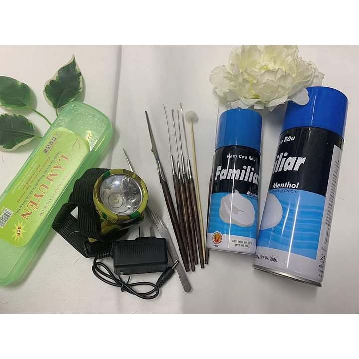Bộ ráy tai Lâm Uyên hộp nhựa cán gỗ 8 món