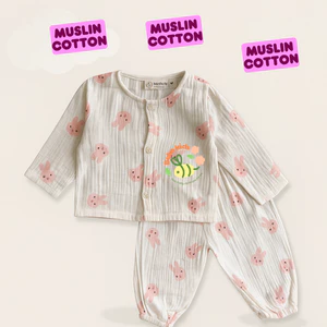 Bộ dài tay cho bé Kunbaby chất xô muslin cao cấp ,quần dài bo thun lai ,nhiều họa tiết dễ thương ,có size từ 0-20kg.