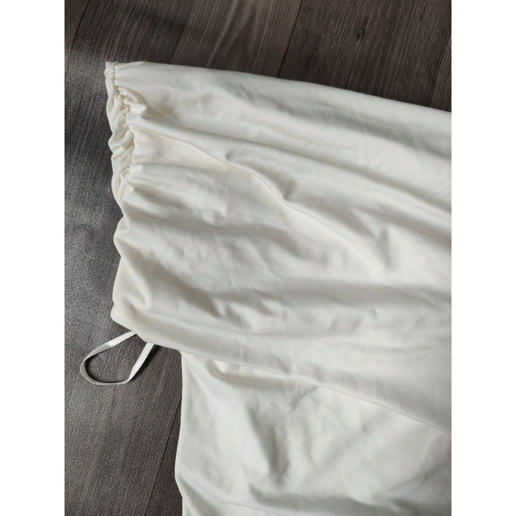(BomoHouse) Áo kiểu trễ vai, xoắn ngực nữ HM* dư xịn
