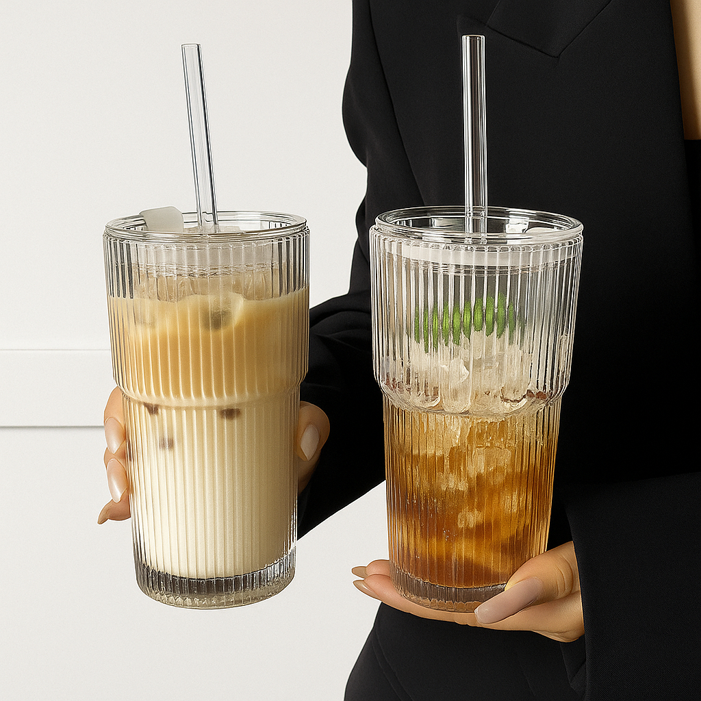 Ly Thủy Tinh Cao Cấp Có Nắp Ống Hút | Cốc Uống Nước Iced Latte Trà Sữa 600ml – Kiểu Dáng Hàn Quốc Sang Trọng