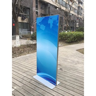 Standee chân sắt nặng thân nhôm cao cấp hai mặt, dùng cho showroom, sảnh tiệc sang trọng, sự kiện