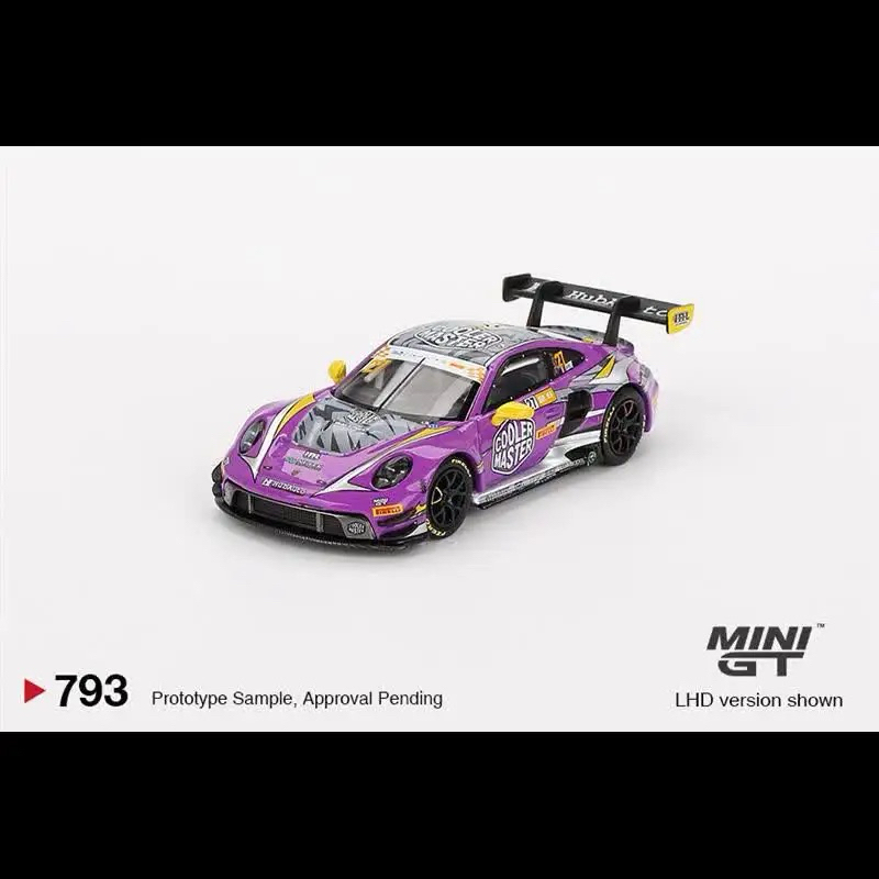 mohinhxeps-1/64_ MINI GT #793 Porsche 911 GT3 R #27 HubAuto Racing