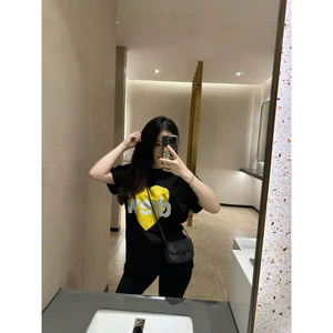 Áo Thun Phối Trái Tim Màu Vàng Siêu Xinh Form Rộng Phong Cách Bacsic Full Tem Tag