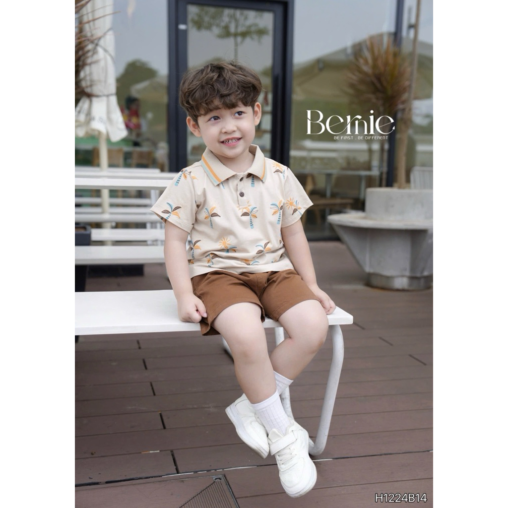 Set polo cộc tay cổ dệt Bernie in trần họa tiết Sunny phối quần kaki mềm mại cho bé trai 9-24kg