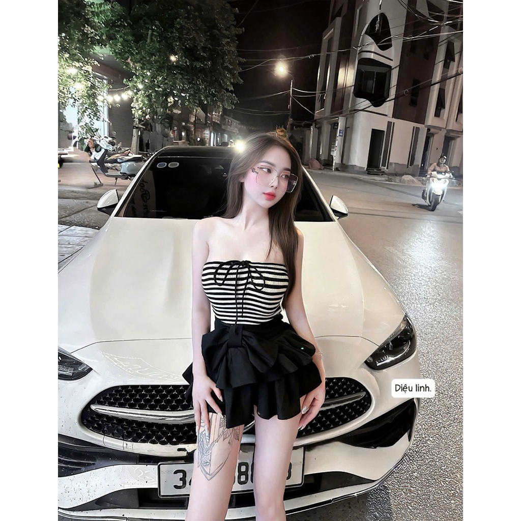 Set áo quây kẻ chân váy tầng đính nơ to kute
