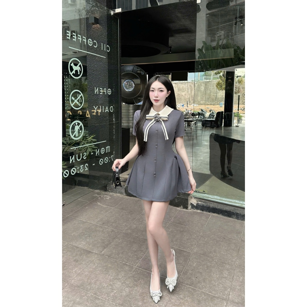 (Sẵn Hỏa Tốc) Váy Tuyết Mưa cổ sen form bồng siêu hack eo kèm tag hoa trà siêu xinh Sẵn SỈ