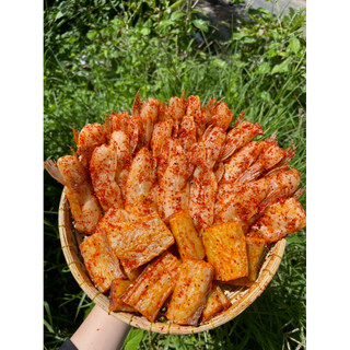 MIX 2 LOẠI NẠC VÀ ỨC CÁ DỨA VỊ ỚT GÓI 500G (tặng kèm mắm me)
