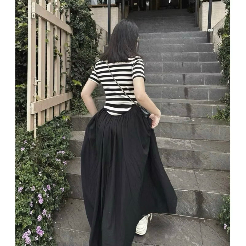 Đầm nữ basic đen trắng co giãn dễ mặc ulzzang đi chơi Váy liền dáng dài maxi cộc tay cổ vuông kẻ ngang xòe rộng T1094G