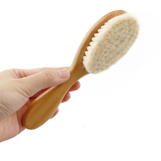Chổi phủi tóc cán gỗ barber lông mềm phủi không đau rát