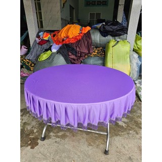 Khăn trải bàn tròn 1 cái 50k