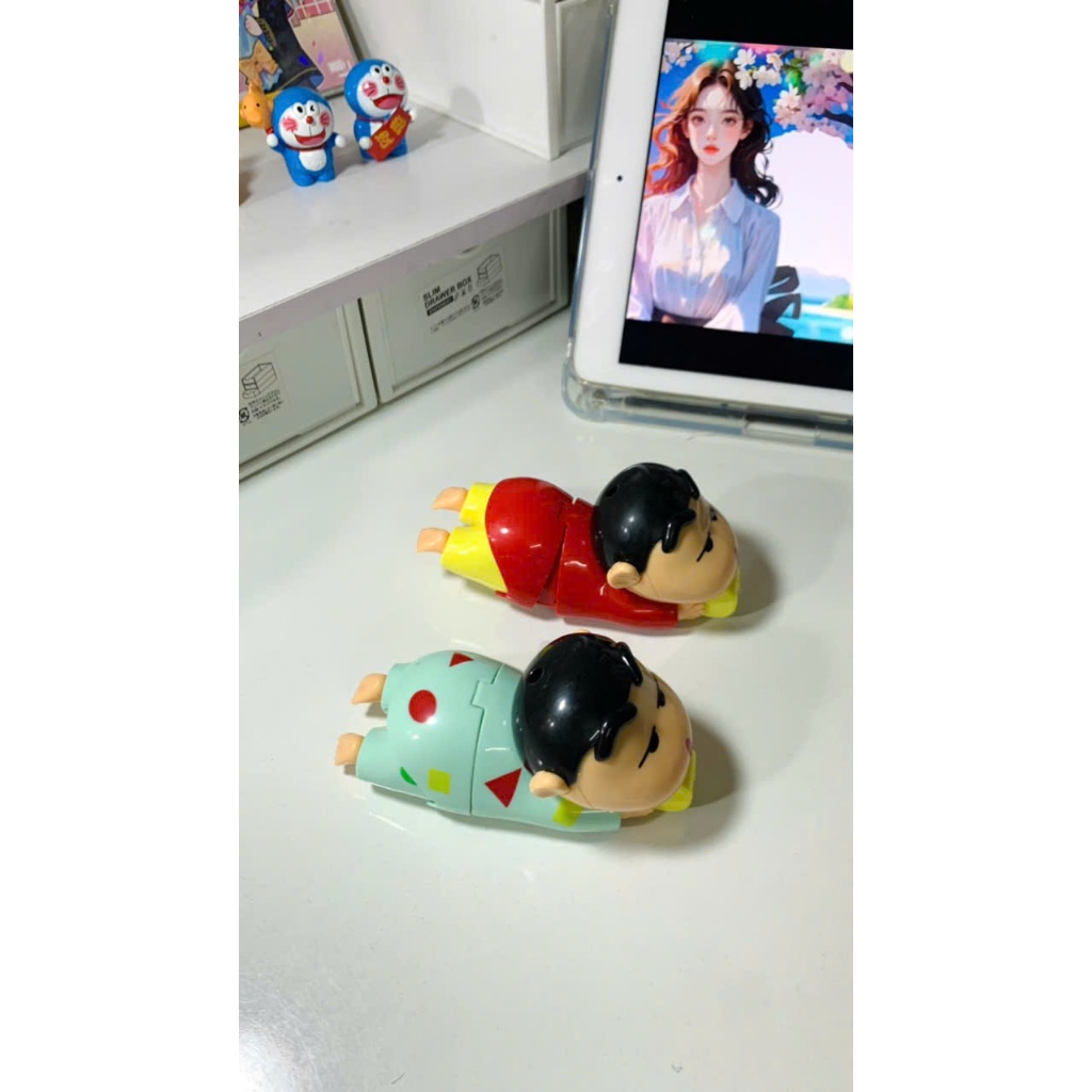 Cushin Cậu Bé Bút Chì Tập Bò