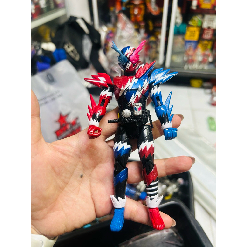 Bandai Kamen Rider Build Bottle Change Rider Series 12 Kamen Rider