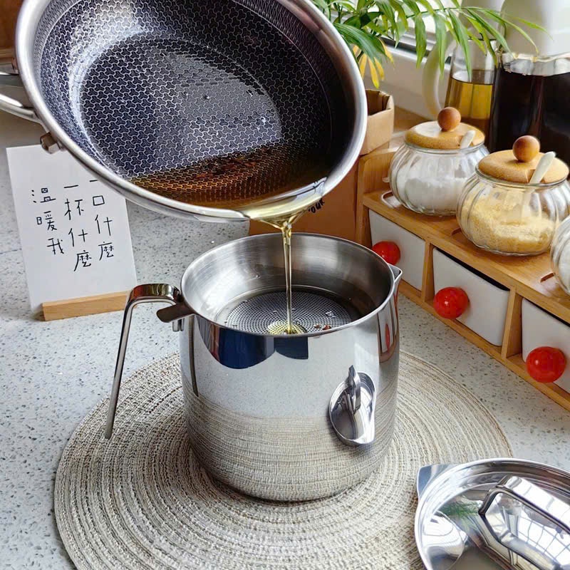 Ca Lọc Dầu Chockmen 2 Lít Kèm Nắp