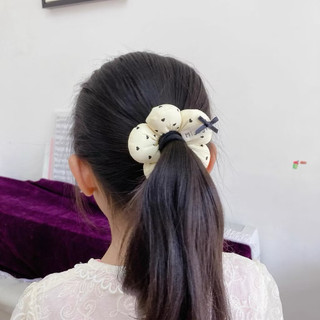 Cột tóc hình bông hoa, scrunchies hoa cho bé